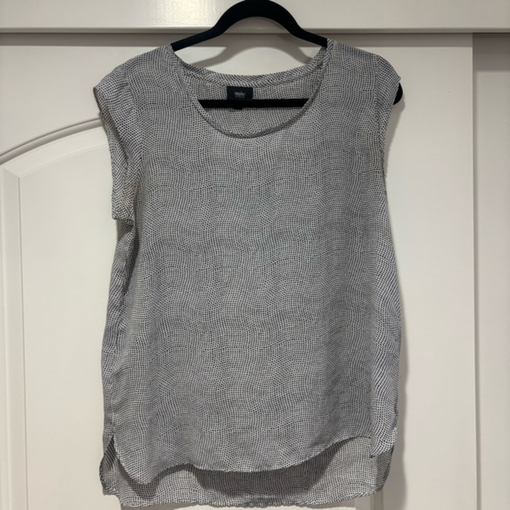 Mossimo‎ Black and White Patterned Top Women’s Medium Sheer with Cap Sleeves